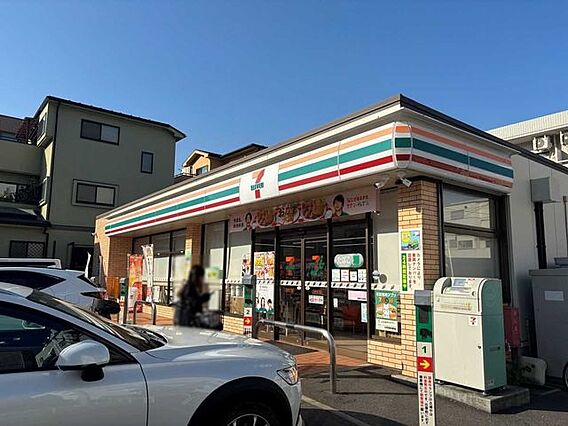 セブンイレブン...