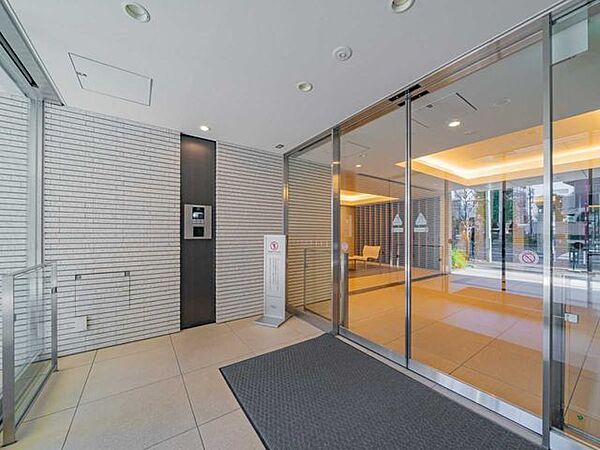 エントランスを拡大表示