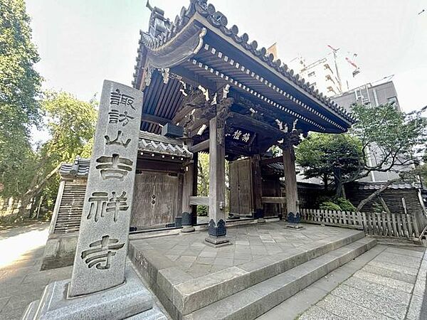 吉祥寺 130m