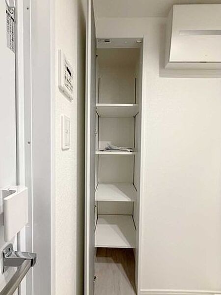 収納
