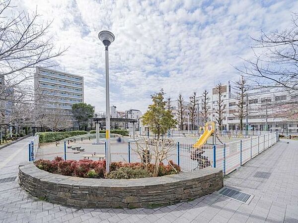 台東区立日本堤公園 500m