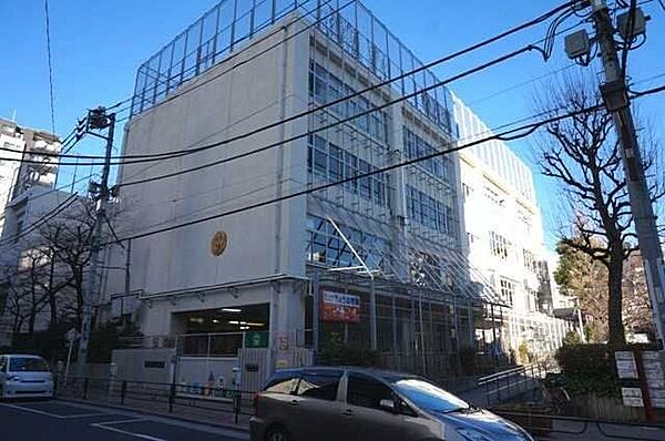 台東区立竹町幼稚園 51m