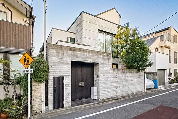 外観：313004534050