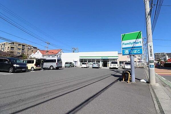 ファミリーマート　茅ヶ崎東海岸北店 520m