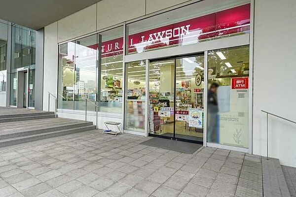 ナチュラルローソン　佃二丁目店 40m