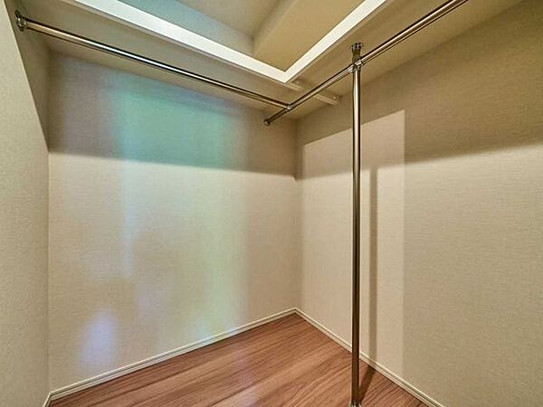 約6.2帖の洋室ウォークインクローゼット