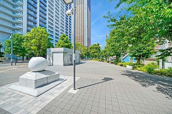 豊島区立日出町第二公園 113m