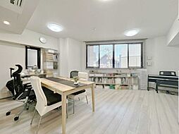 ドゥアージュコラッド松濤 1LDKのリビング/ダイニング