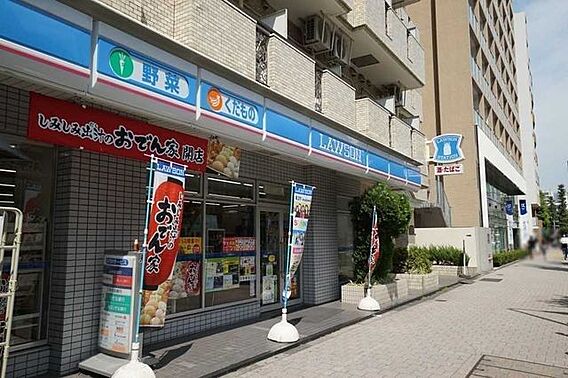 ローソン麻布十...
