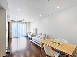 グランドメゾン白金の杜ザ・タワー 2LDKのリビング/ダイニング