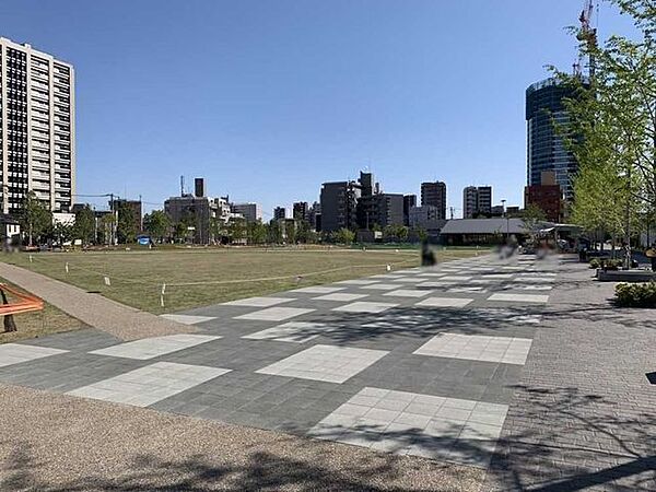 イケ・サンパーク 120m