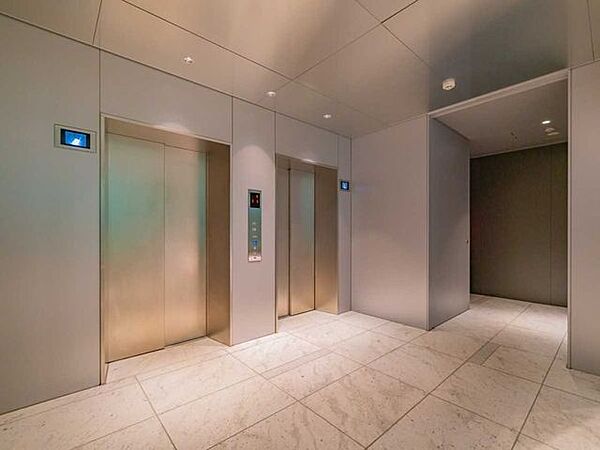 エレベーターホール