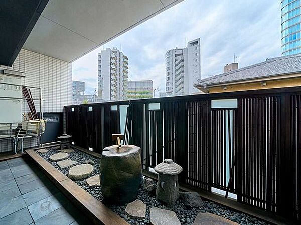 家具調度品は価格に含まれません