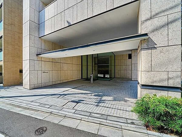 エントランスを拡大表示