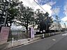 周辺：港区立青南小学校 710m