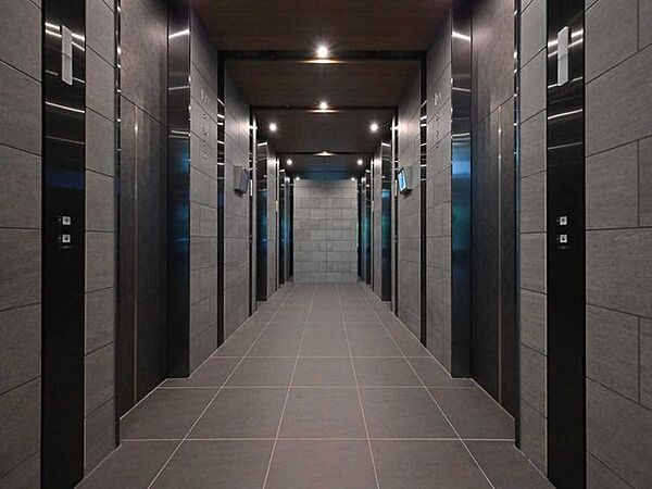 エレベーターホール