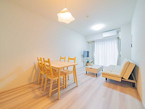 家具調度品は価格に含まれません