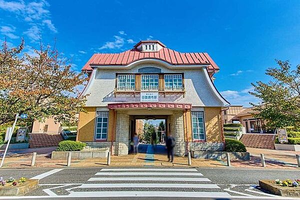 田園調布駅 700m