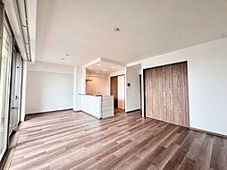 プラウド元住吉 3LDKの室内