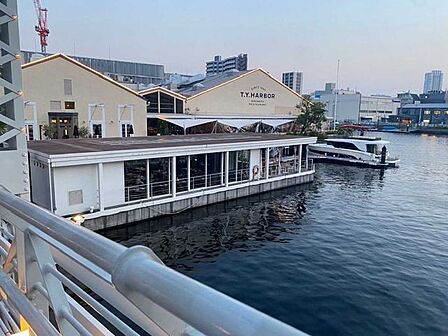 T.Y.HARBOR 700m