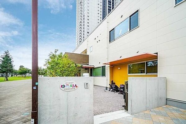 ゆらりん港南緑水保育園 80m