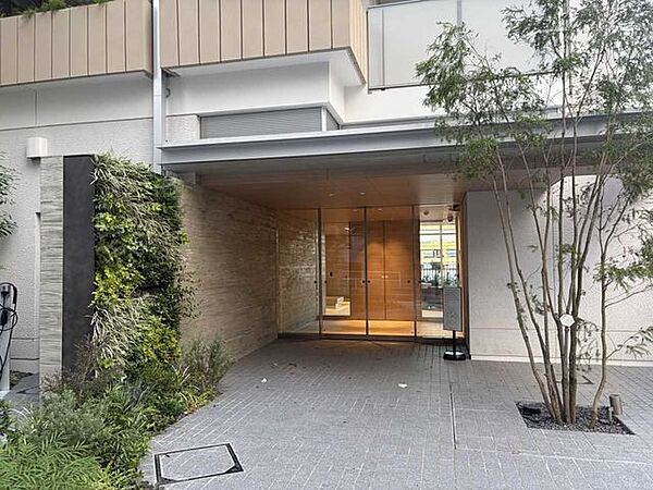 エントランスを拡大表示