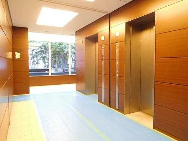 エレベーターホール