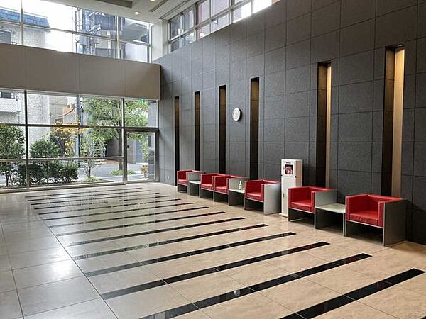 エントランスを拡大表示