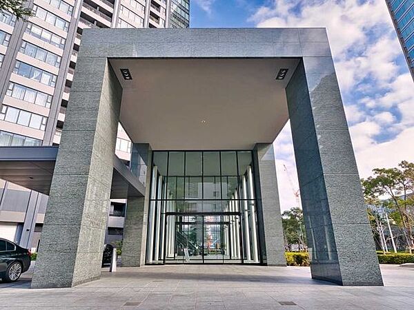 エントランスを拡大表示