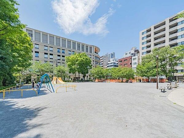 越前掘児童公園 70m