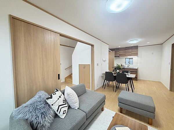 ※家具・調度品等は販売価格に含まれておりません