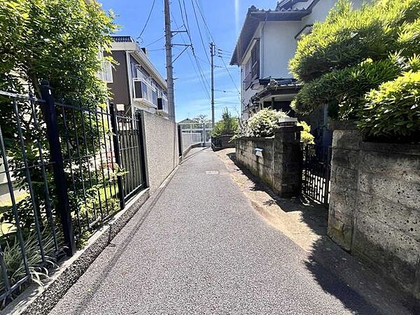 北側通路