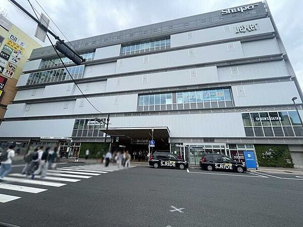 総武本線（総武線快速）「新小岩」駅 400m