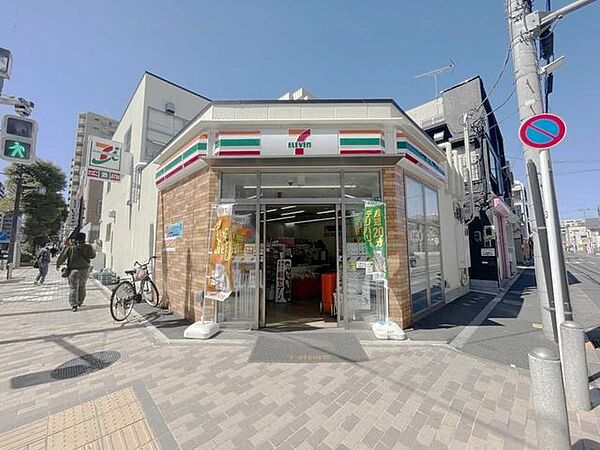 セブンイレブン　江戸川西小岩5丁目店 100m