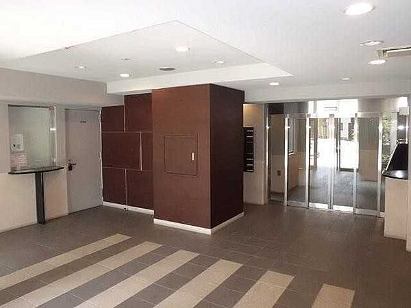 エントランスを拡大表示