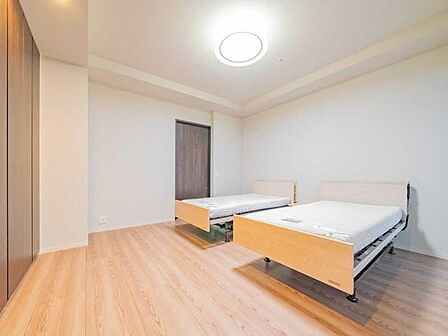 【家具調度品は価格に含まれません】