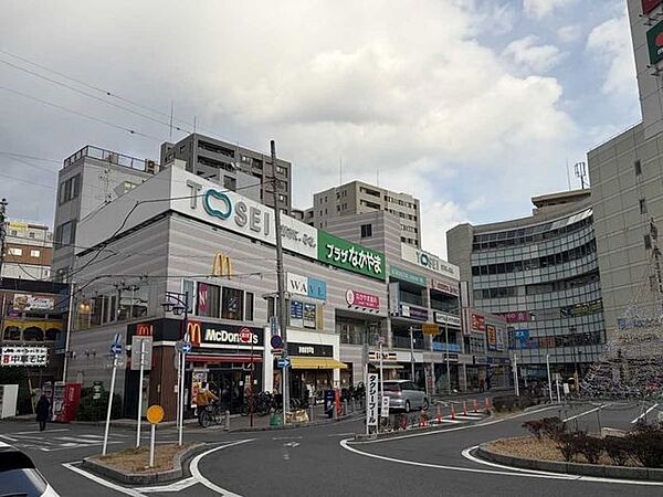 プラザなかやま 850m