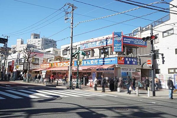 サンドラッグ青物横丁店 90m