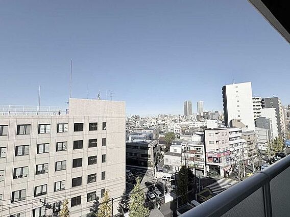 バルコニーから