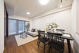 ディアナコート目黒 2LDKのリビング/ダイニング