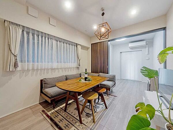 リビング/ダイニング