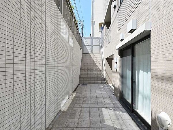 専有使用権テラス、約42m2