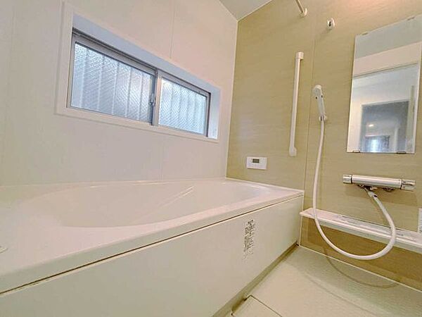 浴室を拡大表示