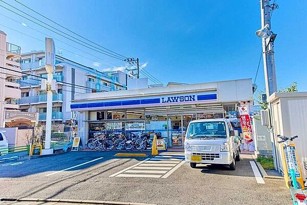 ローソン　世田谷玉堤1丁目店 715m
