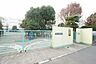周辺：大田区立六郷中学校 220m