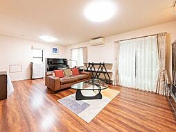 世田谷区岡本3丁目中古戸建 3LDKのリビング/ダイニング