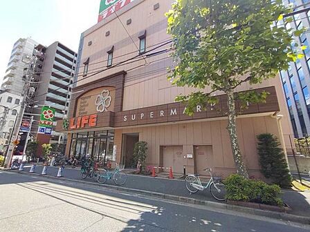 ライフ神田和泉町店 40m