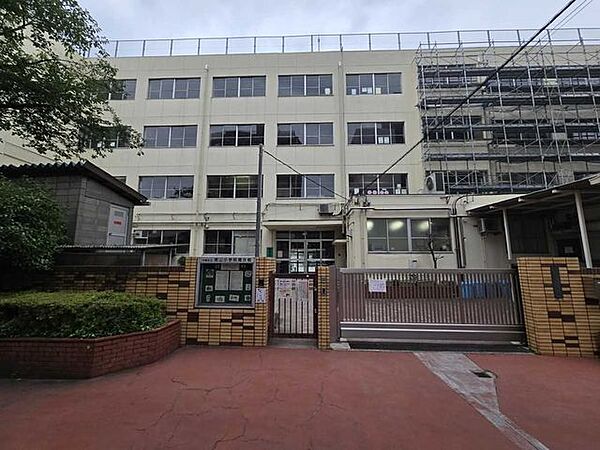 塔山小学校 400m