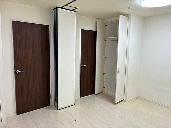 家具調度品は価格に含まれません