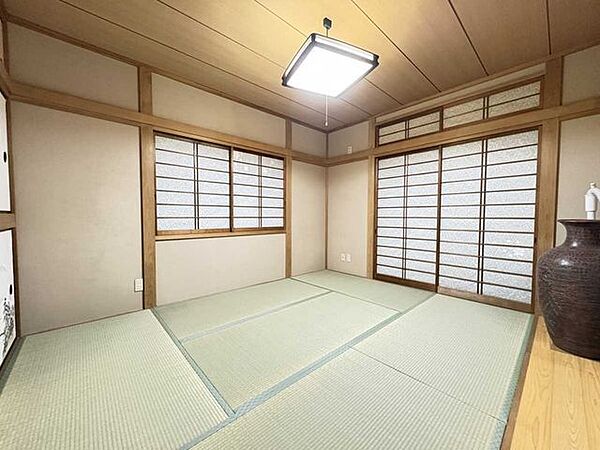 家具調度品は売買価格に含まれません。